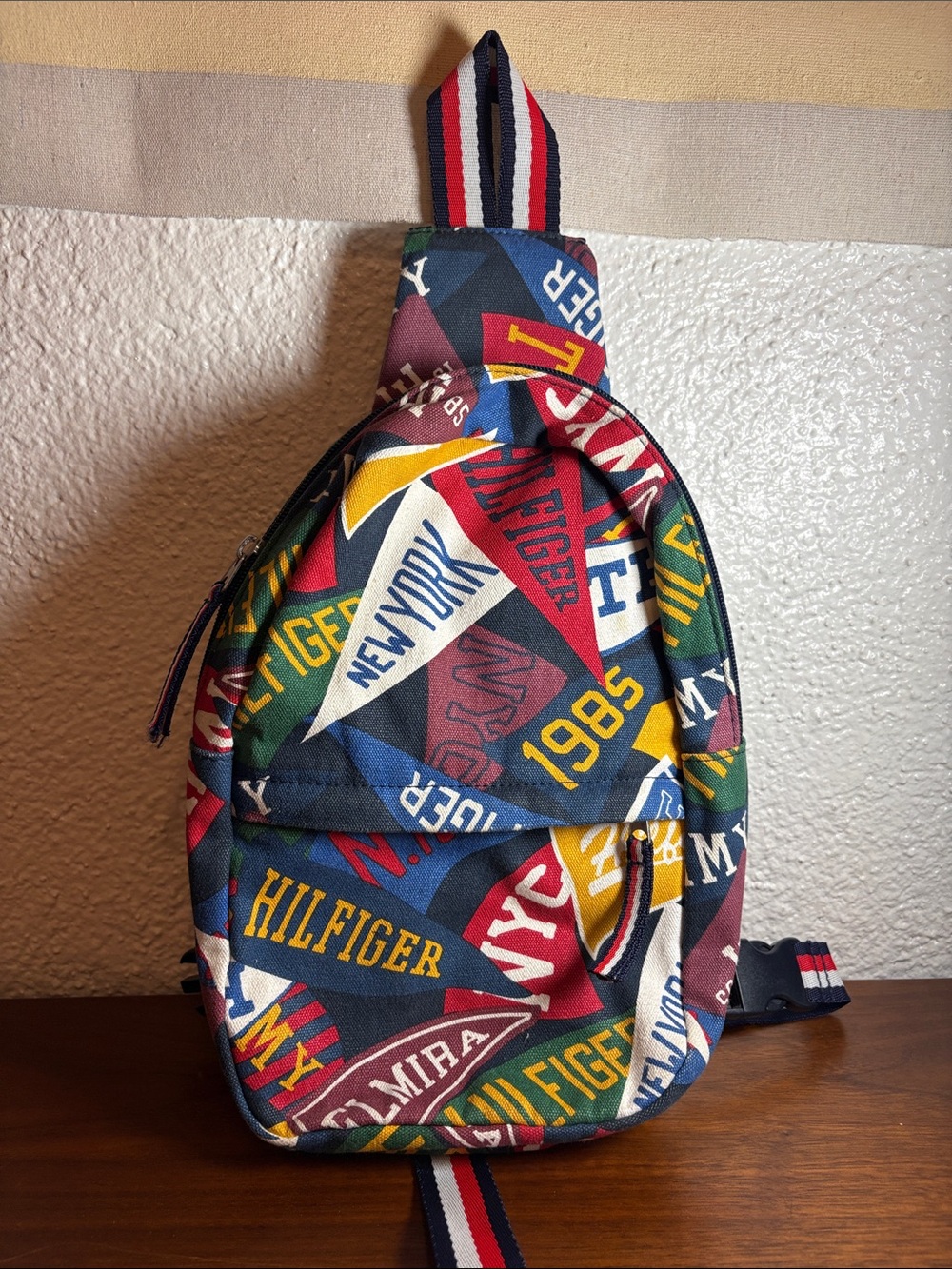 Vintage 1985 Tommy Hilfiger NYC Pennant-Print Sling Backpack
